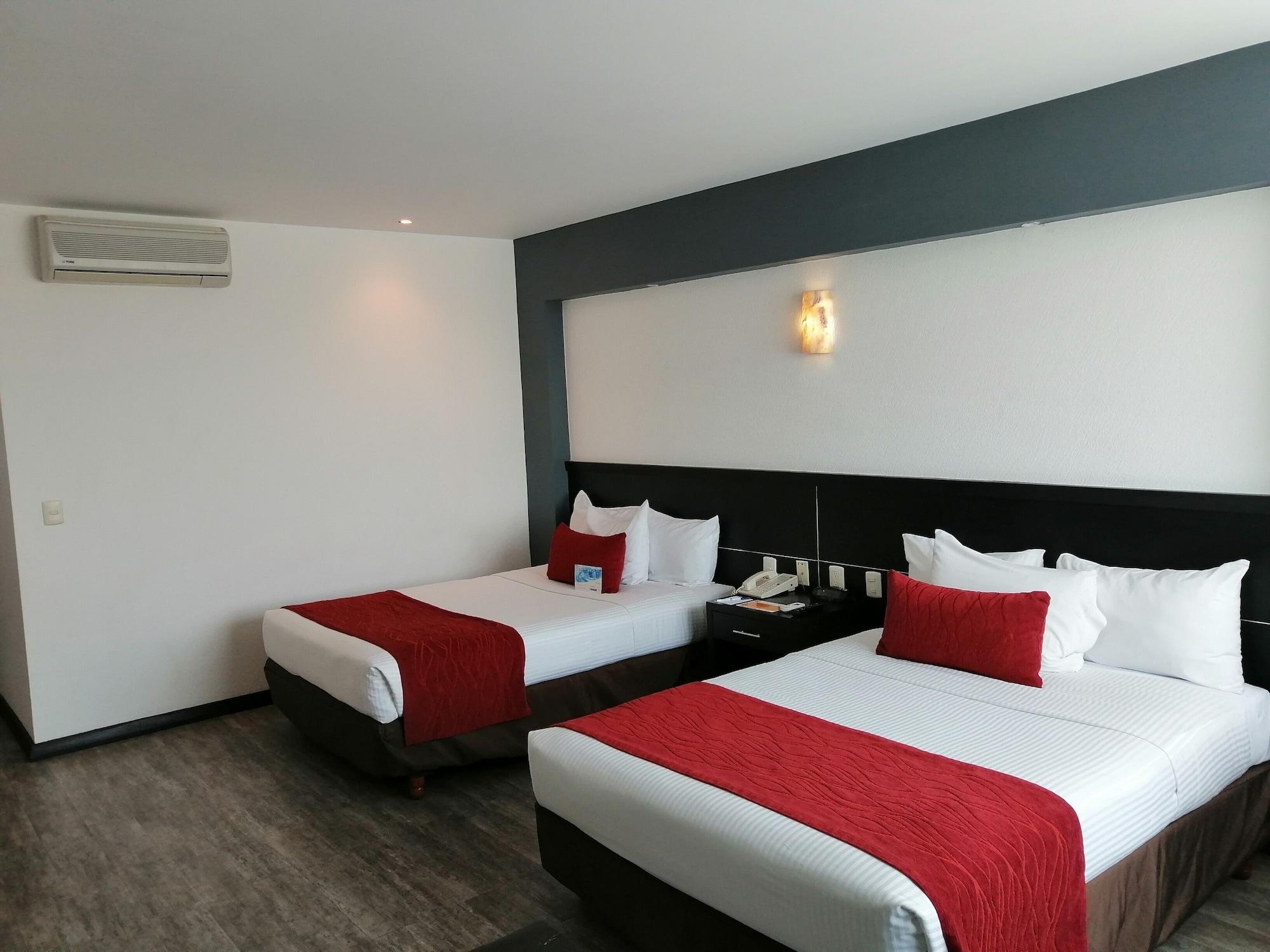 Comfort Inn Morelia Bagian luar foto