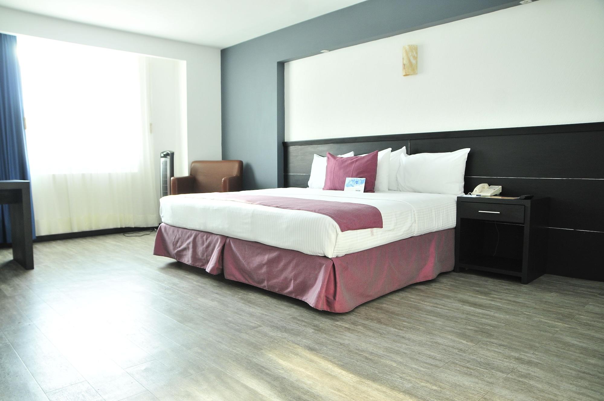 Comfort Inn Morelia Bagian luar foto