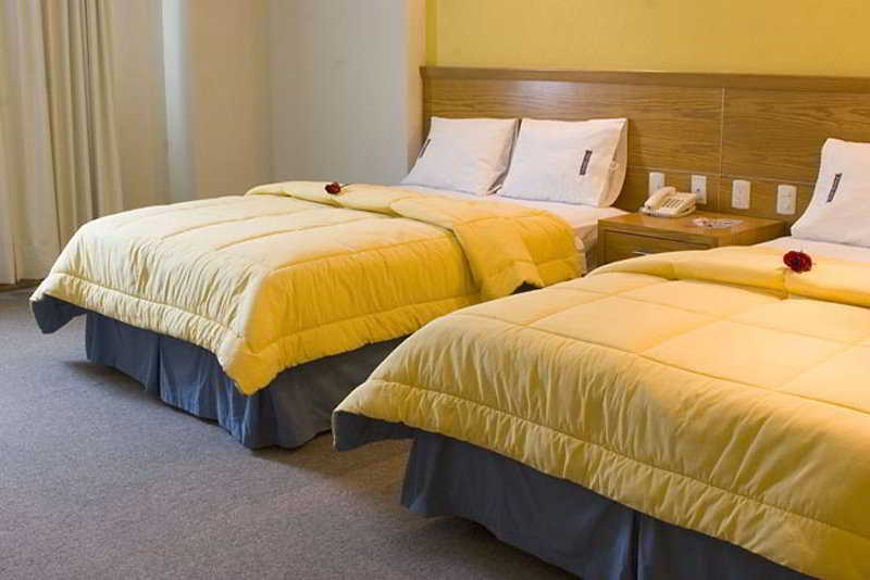 Comfort Inn Morelia Bagian luar foto