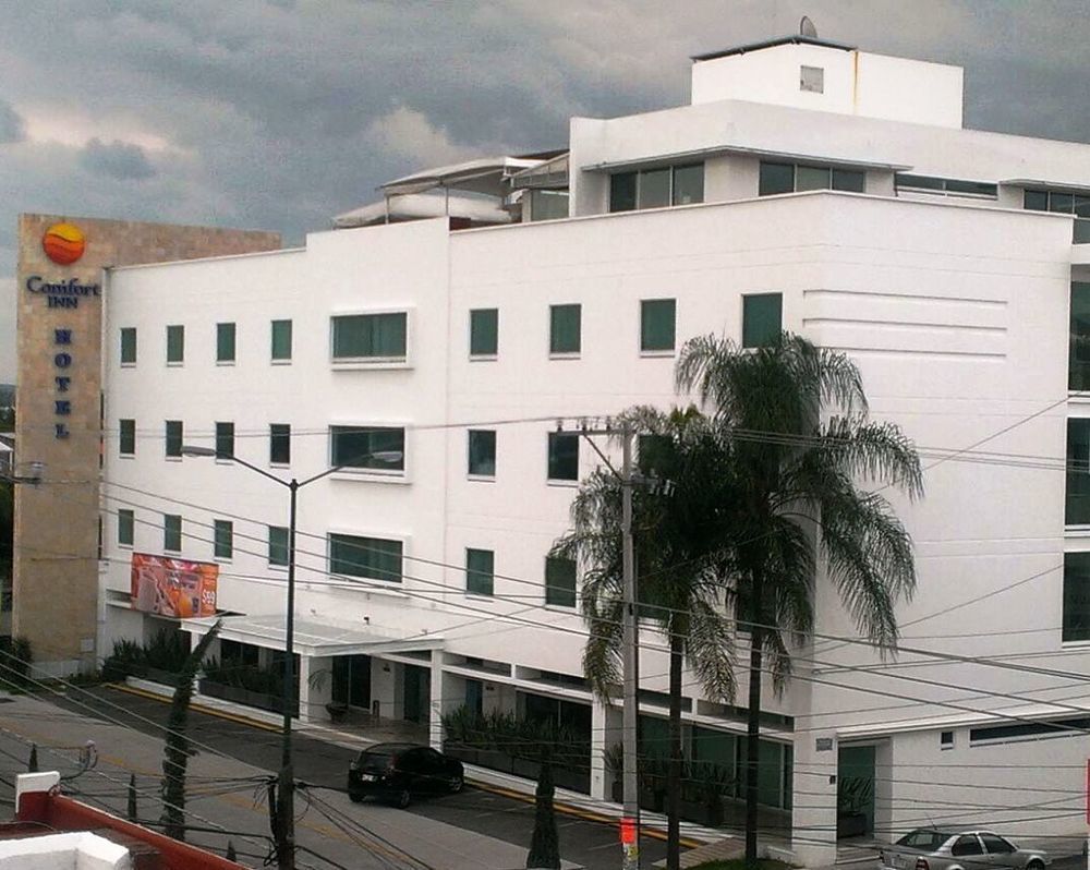 Comfort Inn Morelia Bagian luar foto