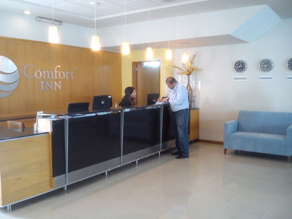 Comfort Inn Morelia Bagian luar foto