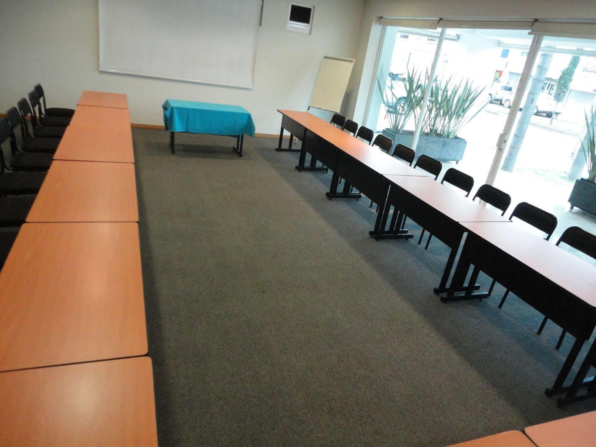 Comfort Inn Morelia Bagian luar foto