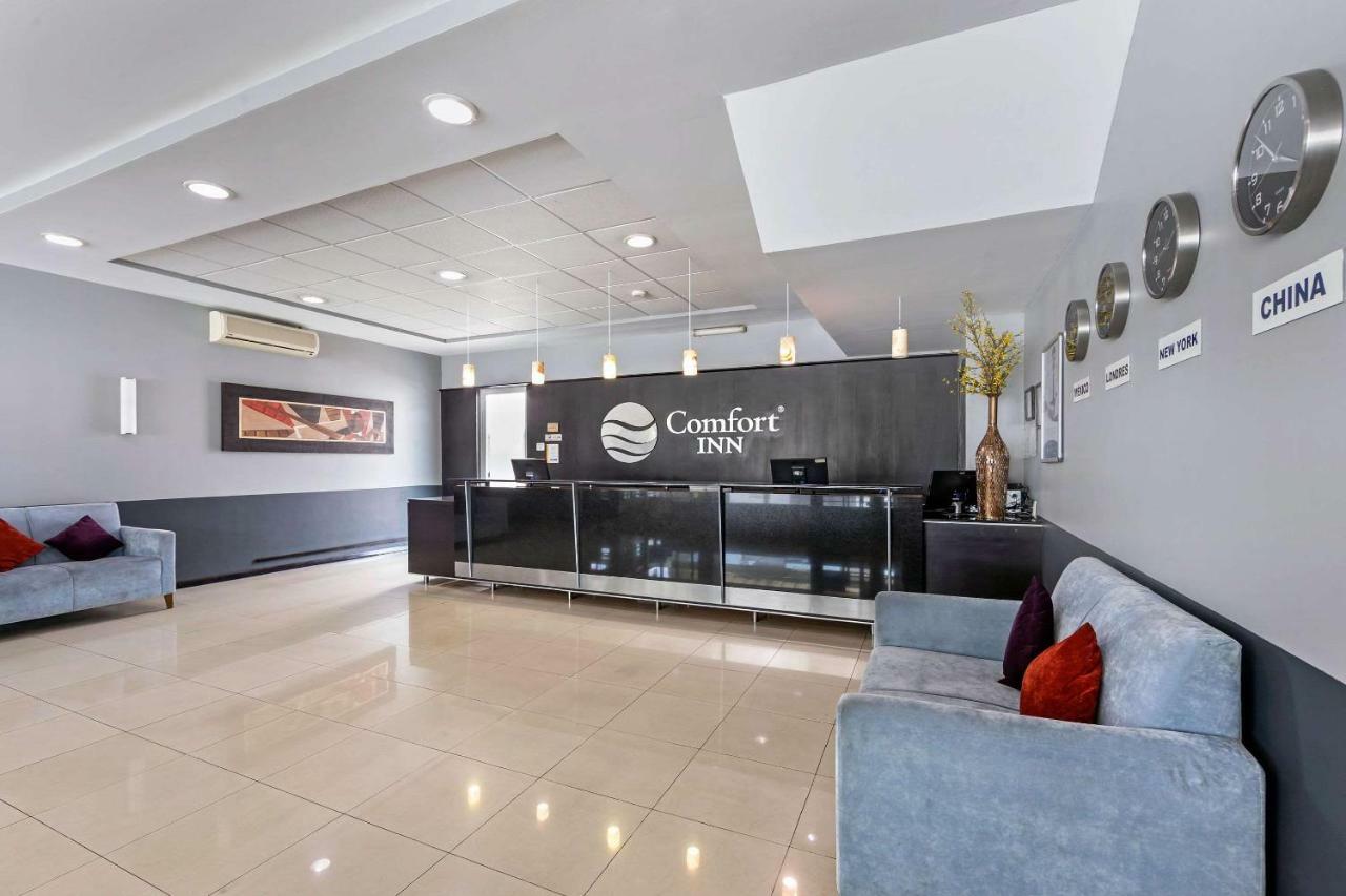 Comfort Inn Morelia Bagian luar foto